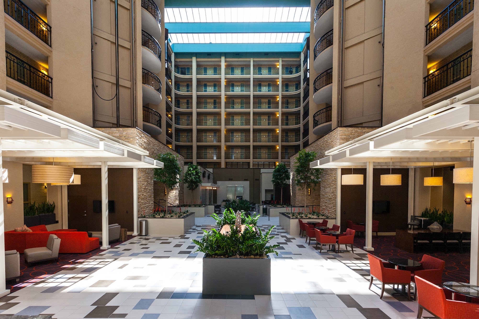 Embassy Suites by Hilton Baton Rouge