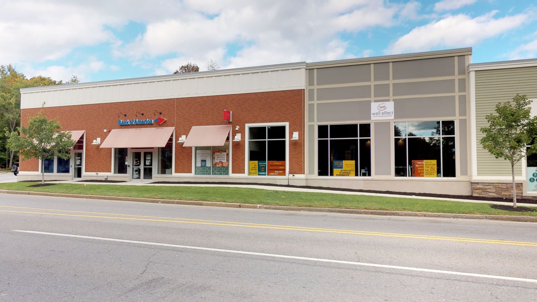 Bank of America (with Drive-thru ATM)