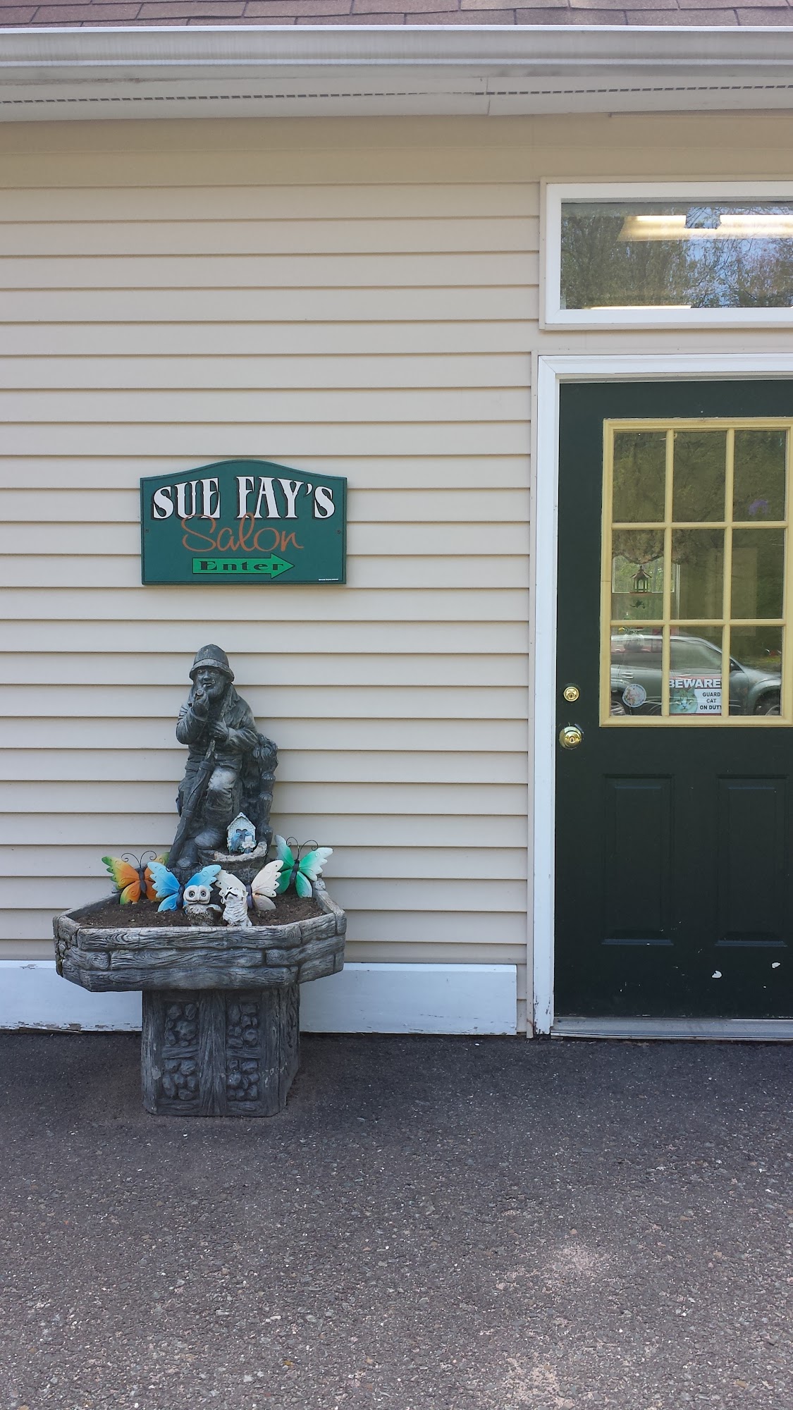 Sue Fay's Full Services Family Sln 44 Stebbins St, Belchertown Massachusetts 01007