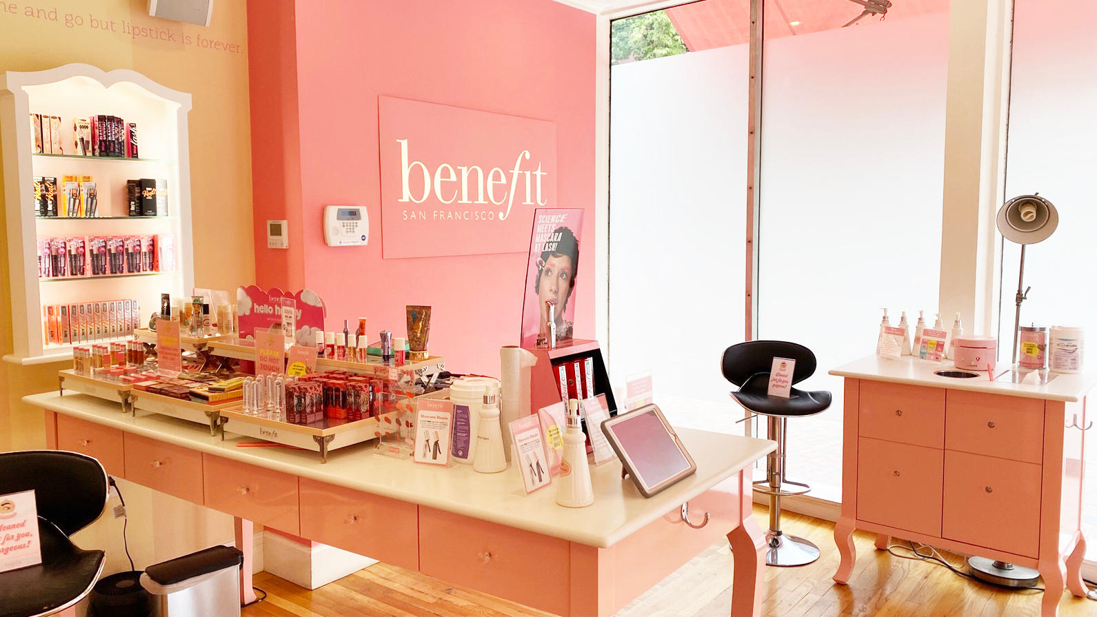 Benefit Cosmetics Boutique & BrowBar