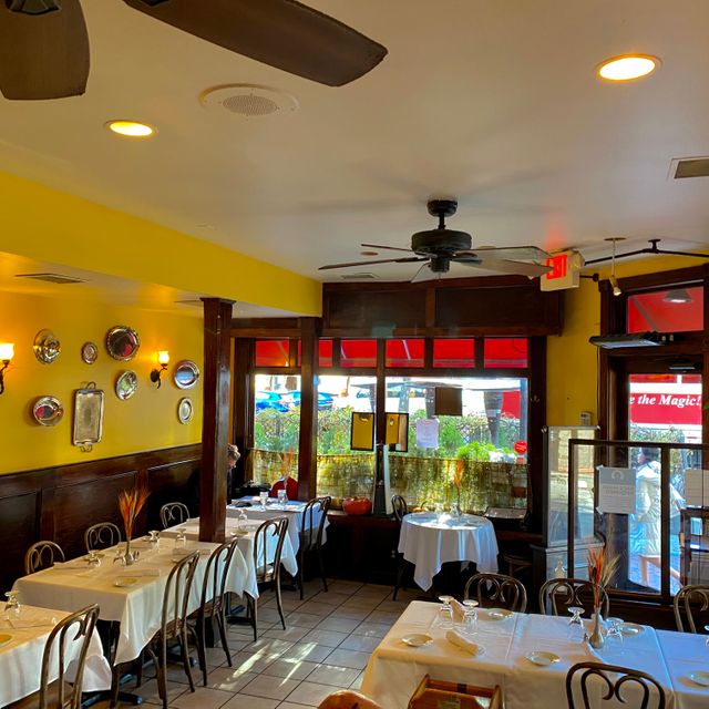 Photo credit: opentable