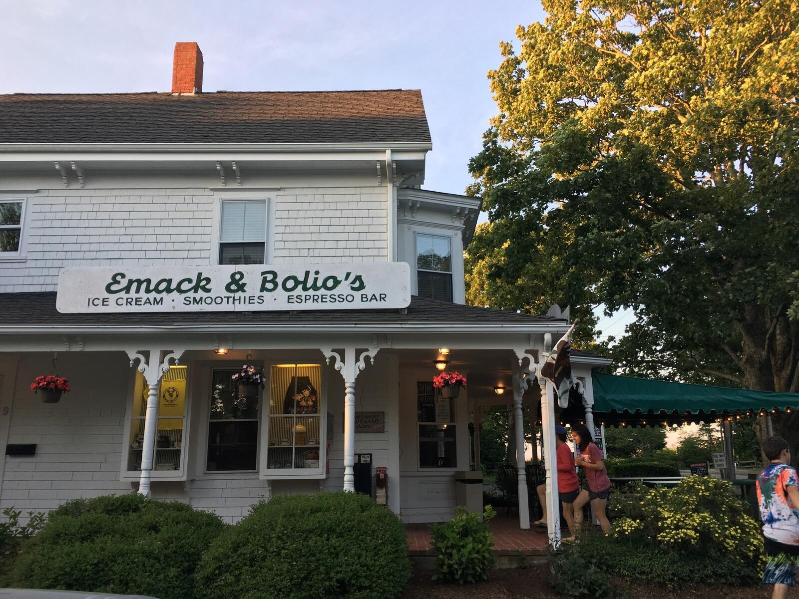 Photo credit: nextdoor