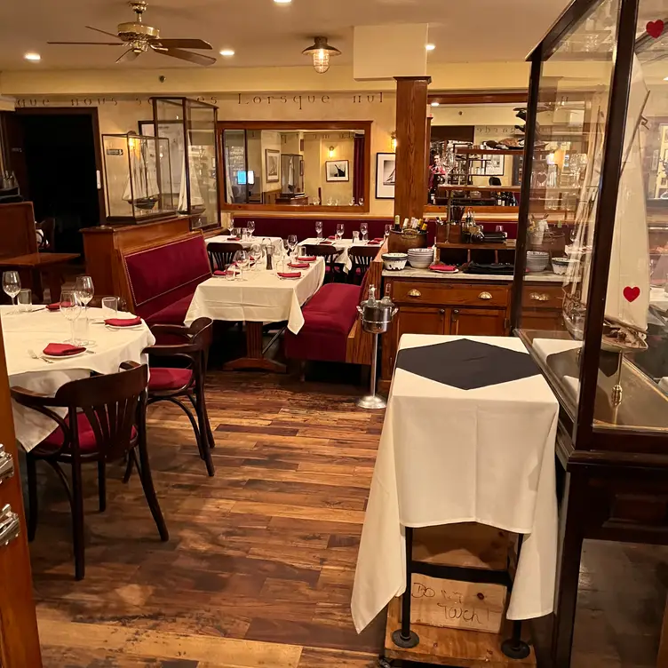 Photo credit: opentable