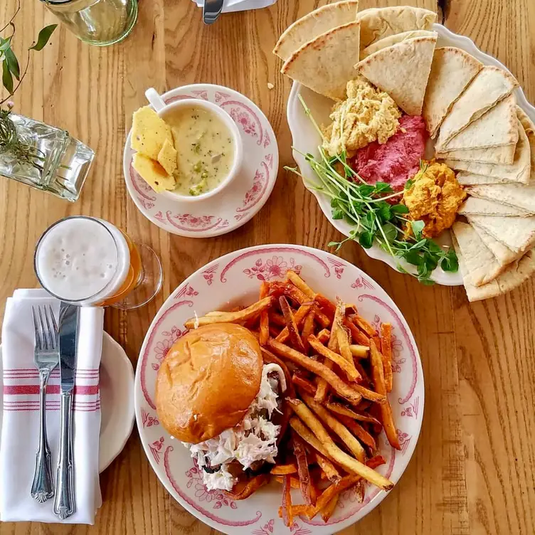 Photo credit: opentable