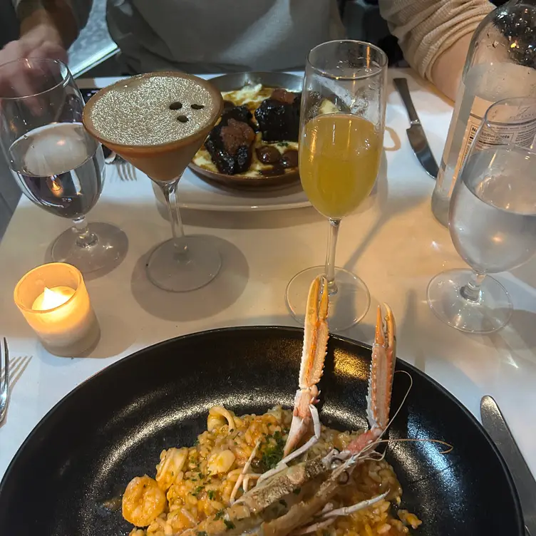 Photo credit: opentable