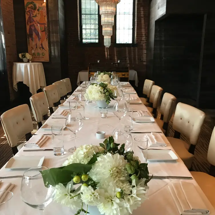 Photo credit: opentable