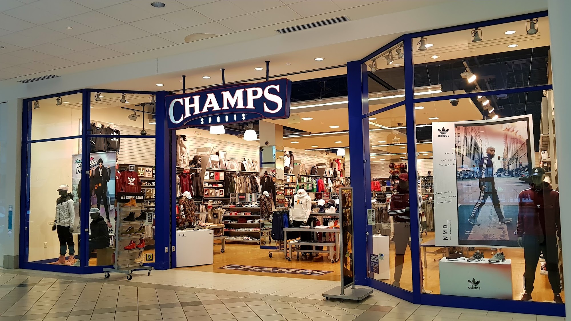 Champs Sports