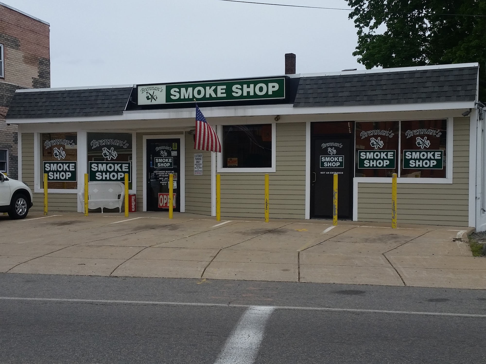 Brennan's Smoke Shop Brockton