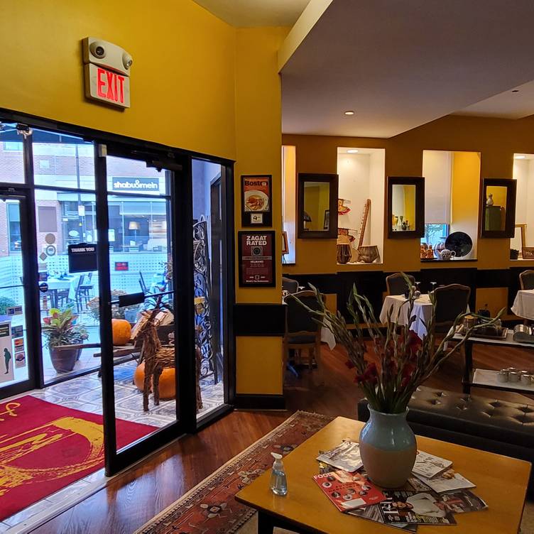 Photo credit: opentable