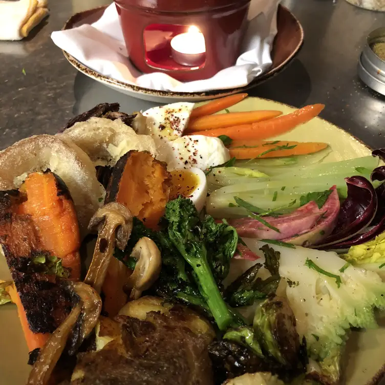 Photo credit: opentable