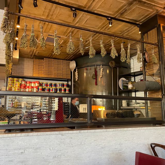 Photo credit: opentable