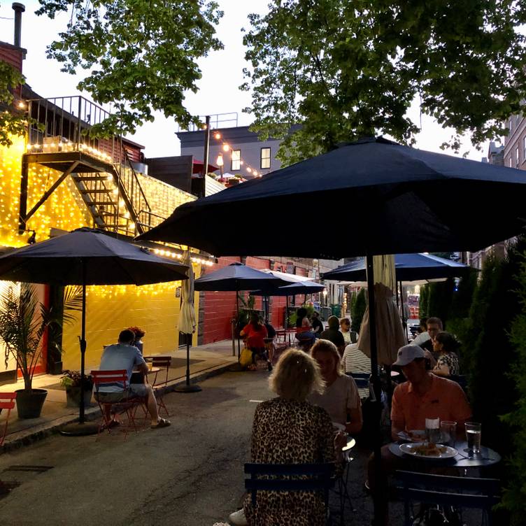 Photo credit: opentable
