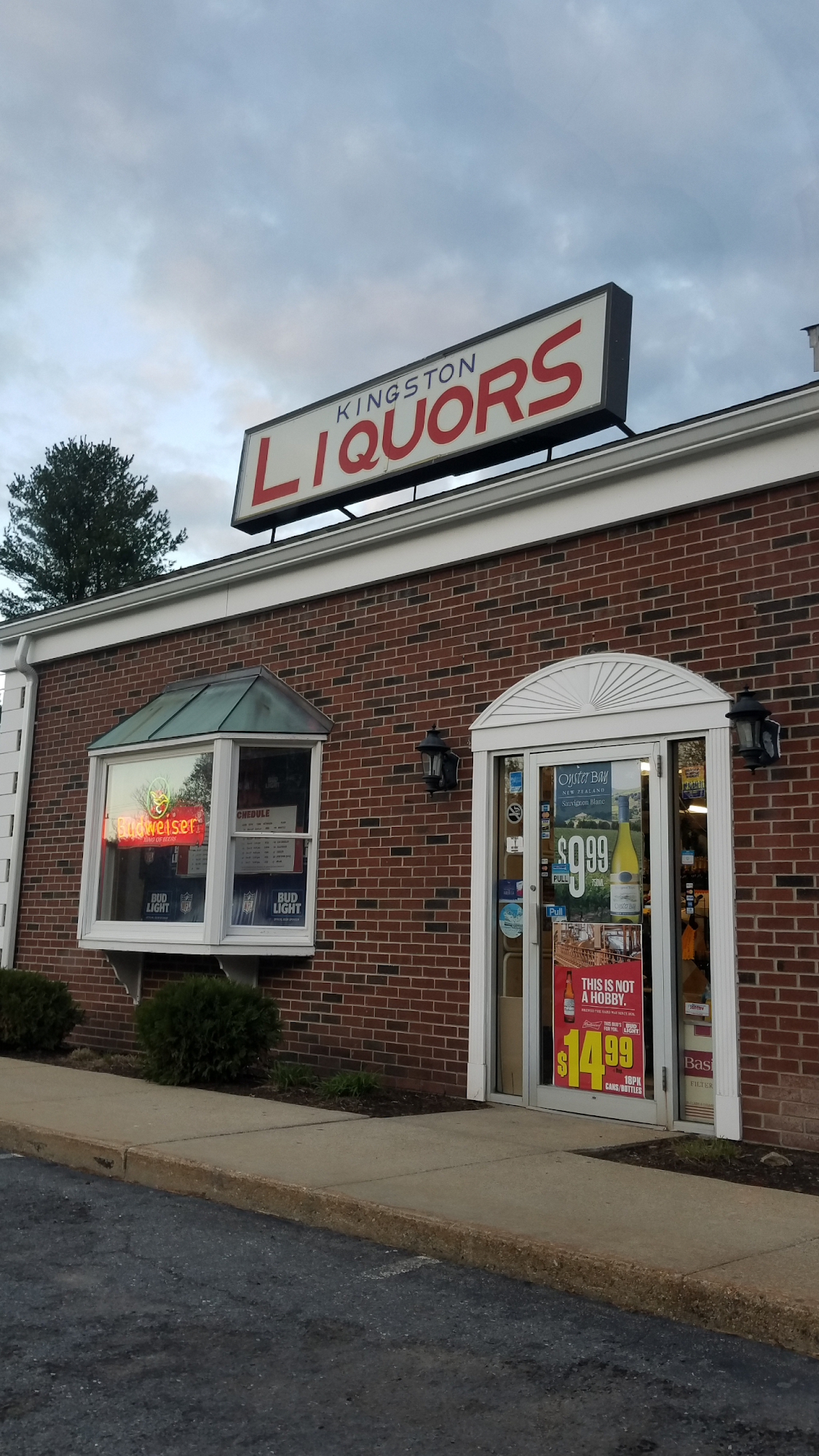 Kingston Liquors