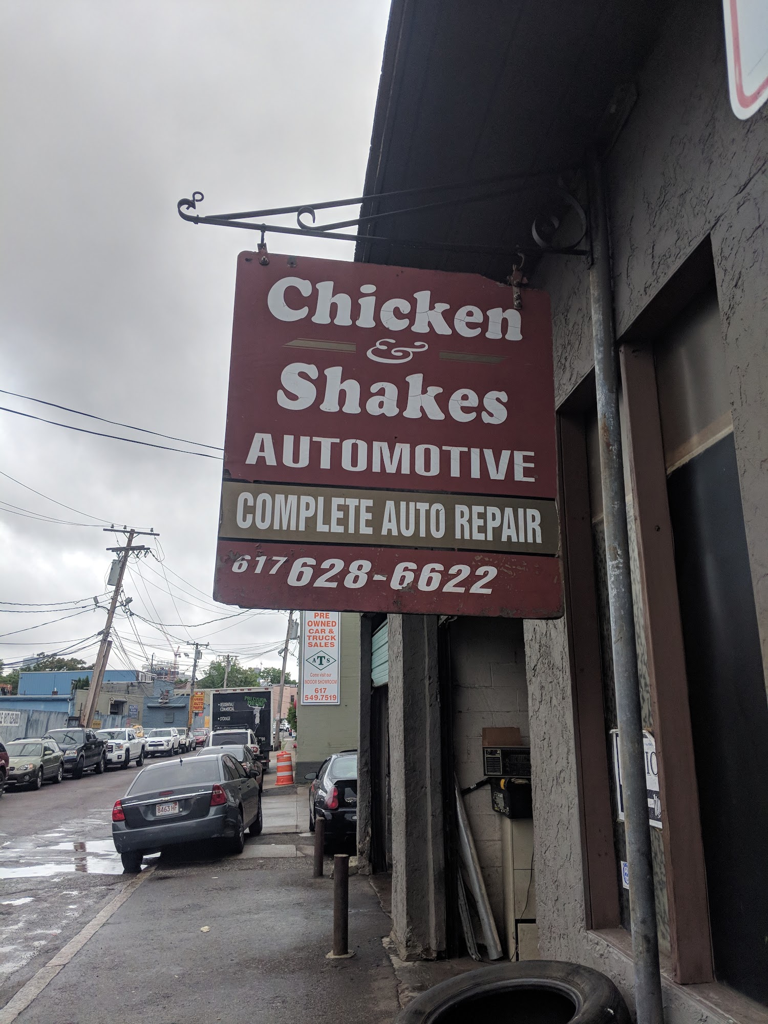 Chicken & Shakes Automotive
