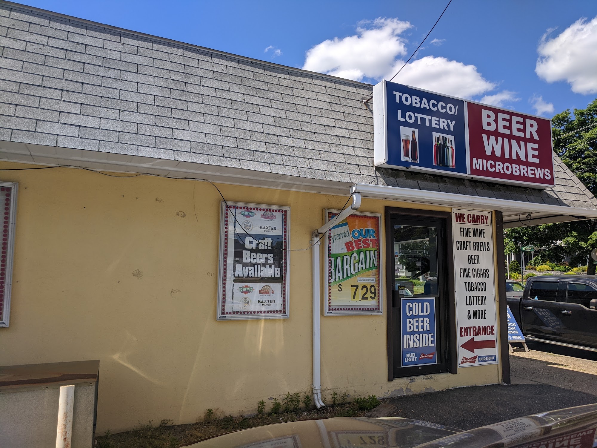 Luke's Beer & Wine Convenience