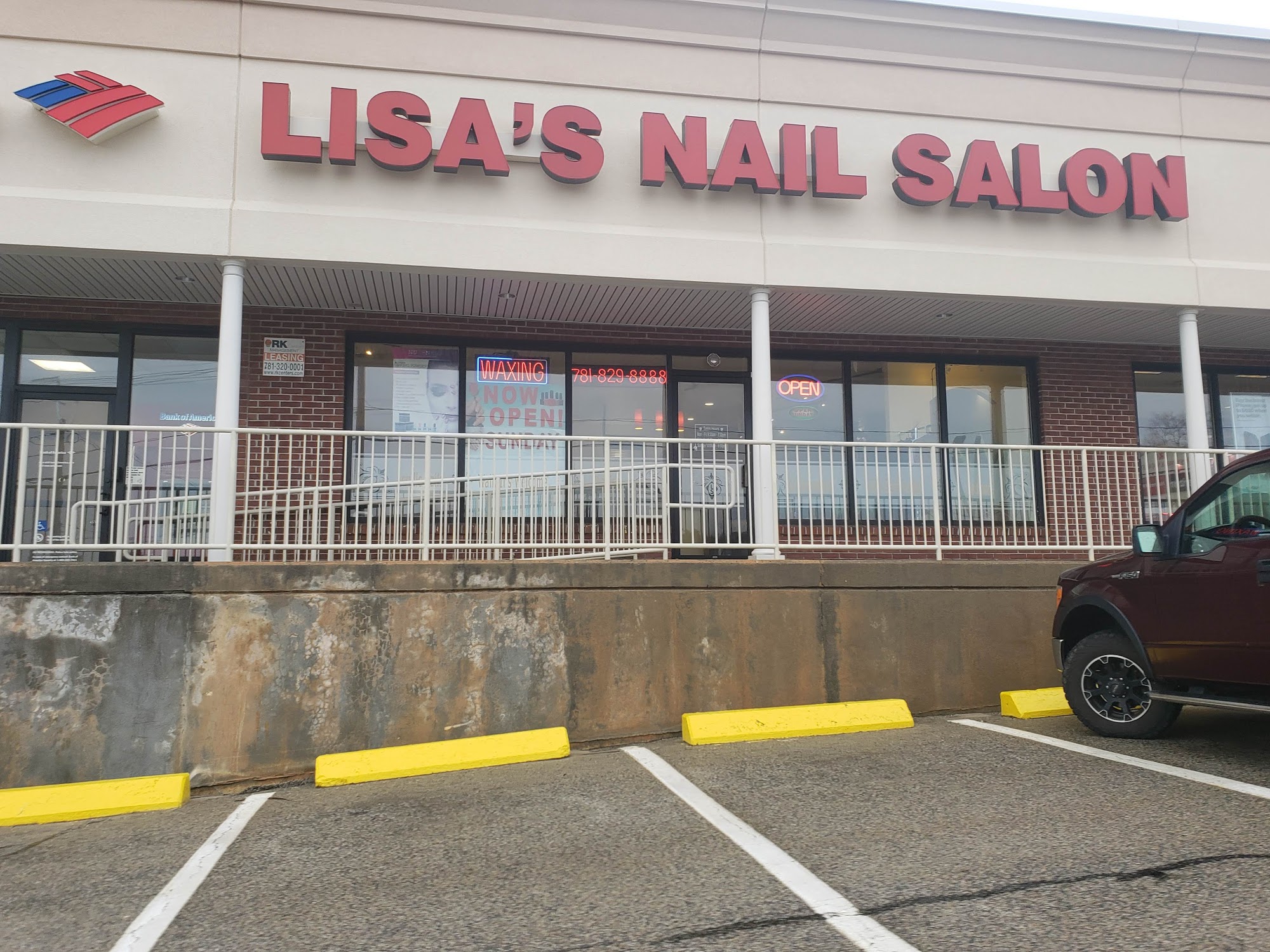 Lisa's Nails Salon