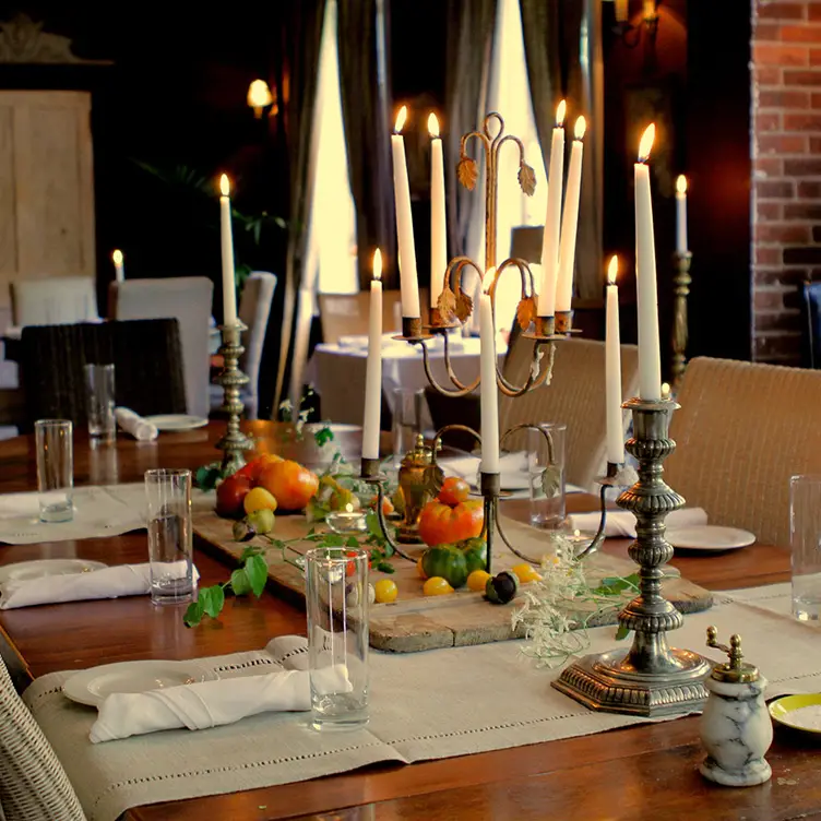 Photo credit: opentable
