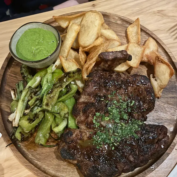 Photo credit: opentable