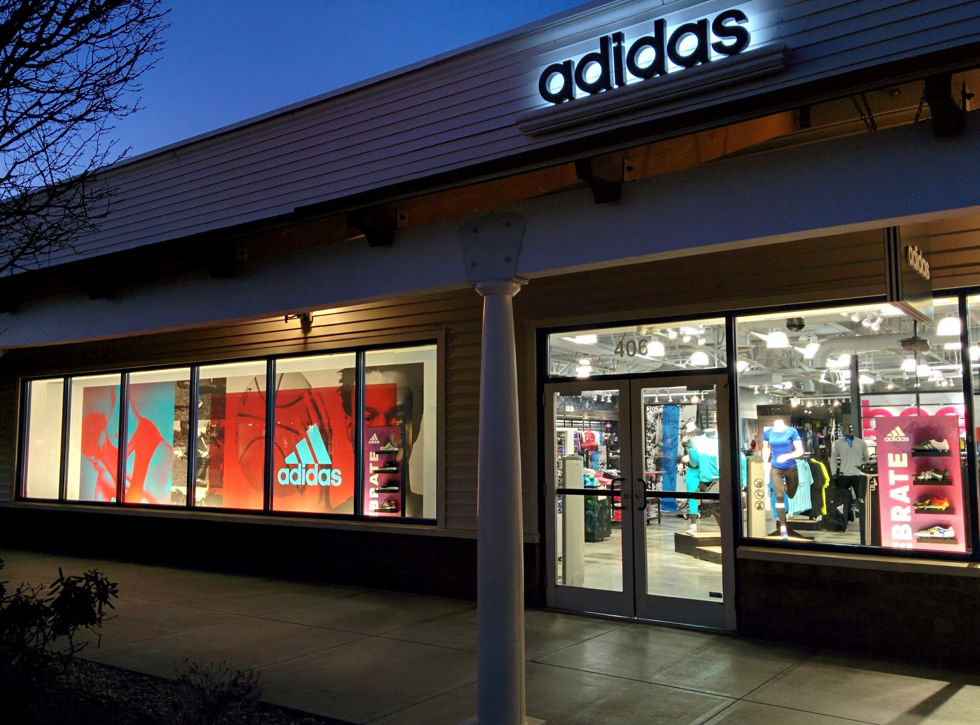 adidas Outlet Store Wrentham
