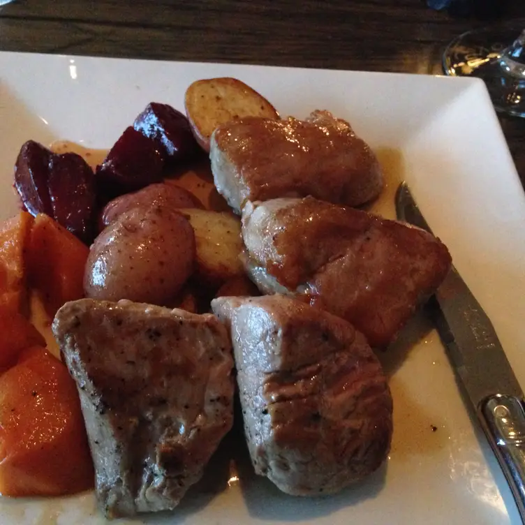 Photo credit: opentable