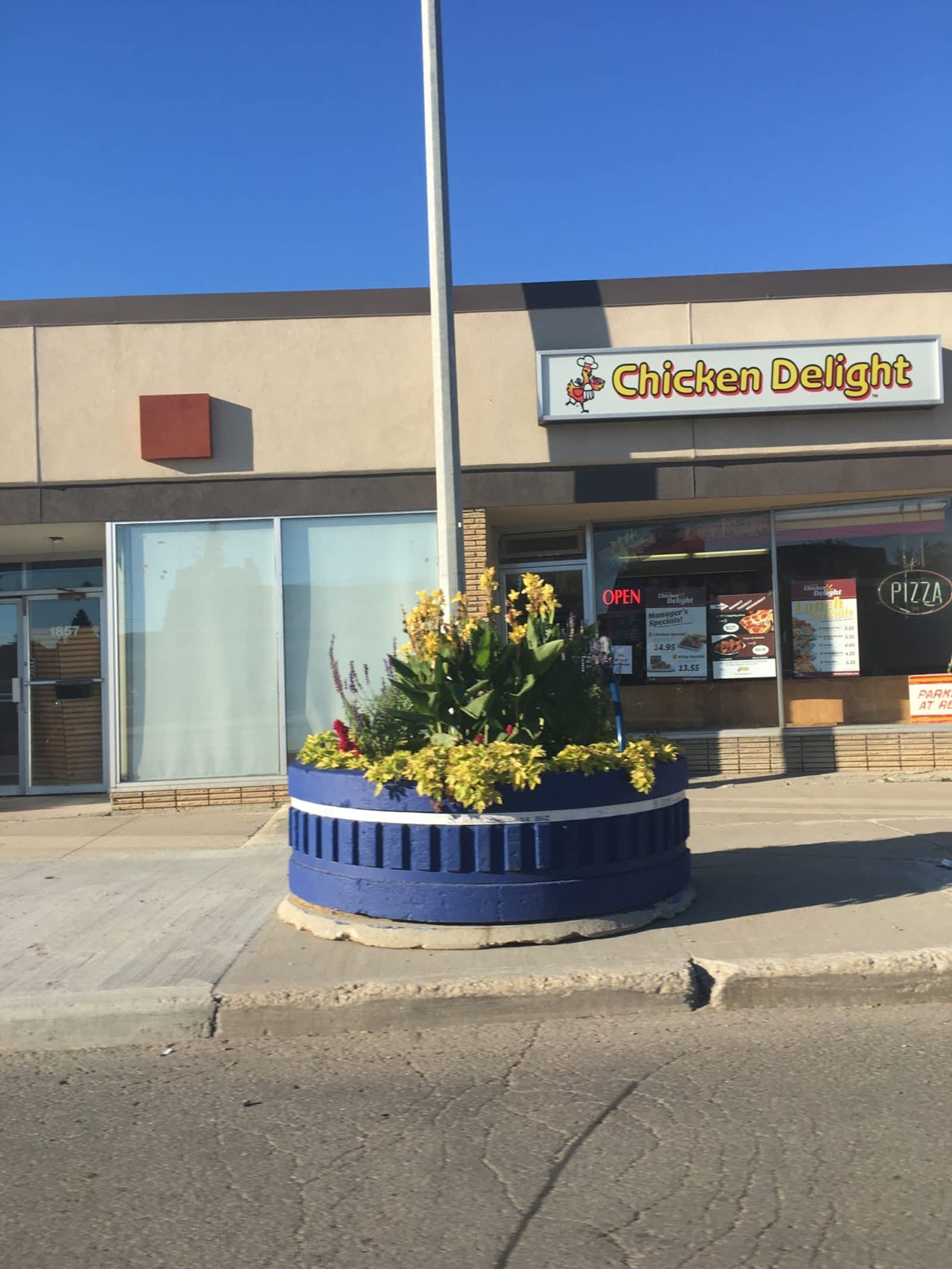 Photo credit: yellowpages.ca