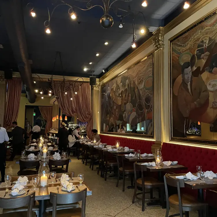 Photo credit: opentable