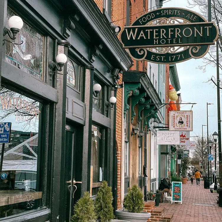 Photo credit: opentable