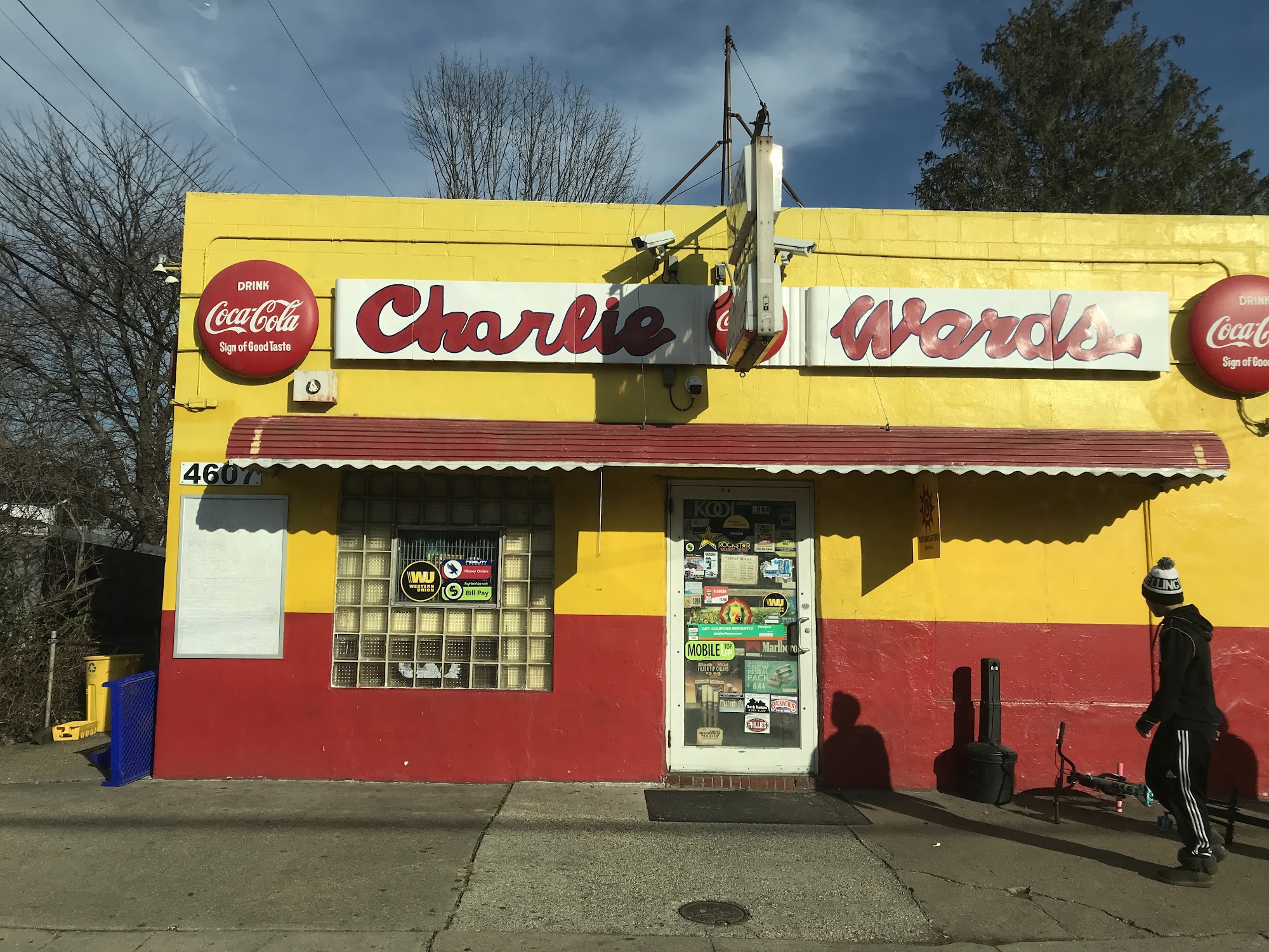 Charlie Ward's Check Cashing