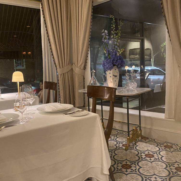 Photo credit: opentable
