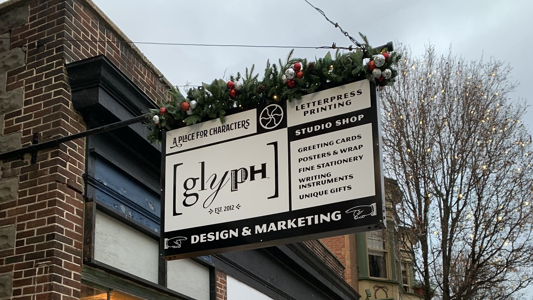 Glyph Design Studio - Stationery Store