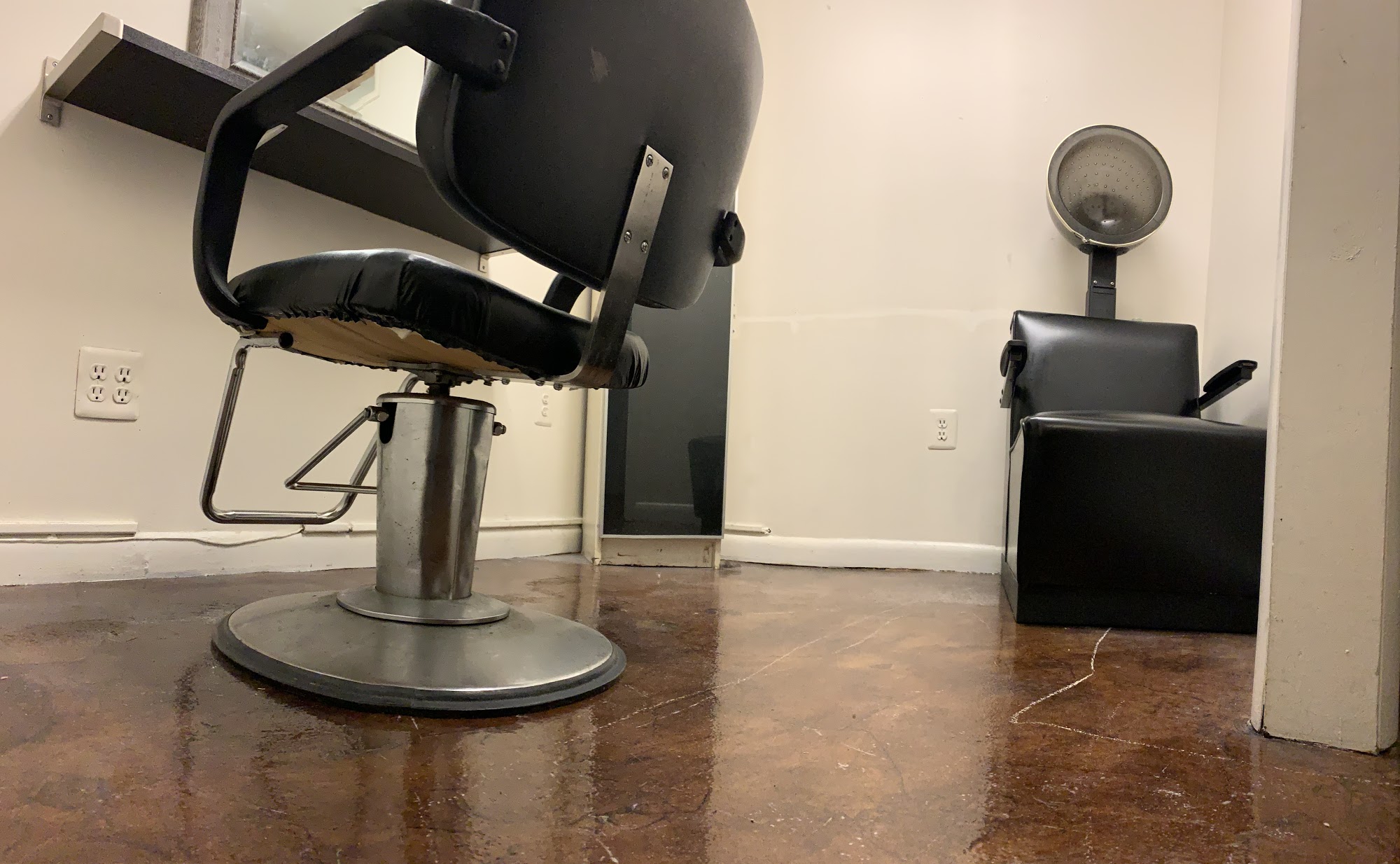 Nuniboujie Salon & studios