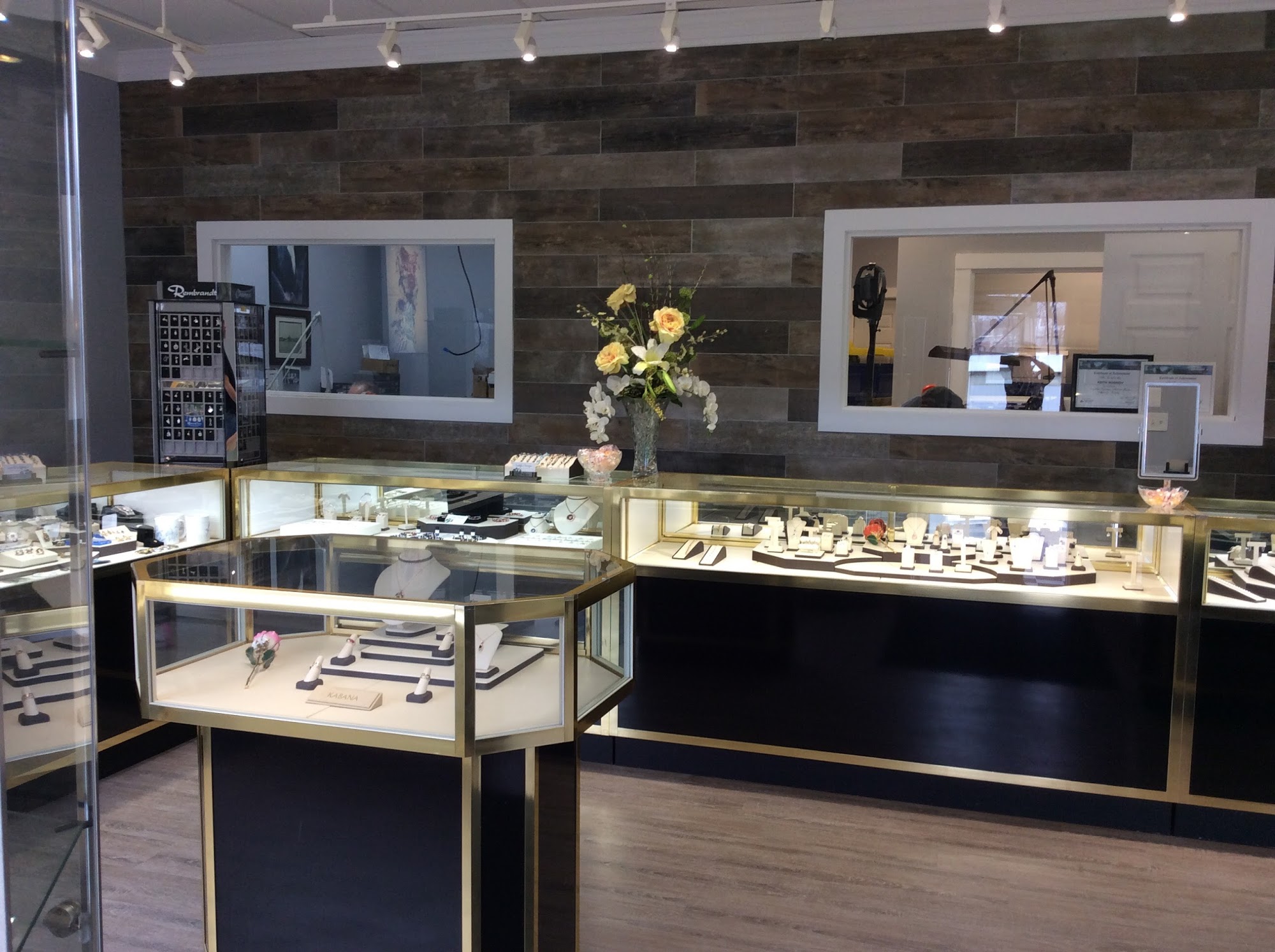 Keith Nusinov Jewelers