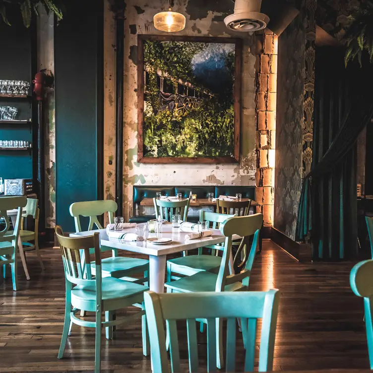 Photo credit: opentable