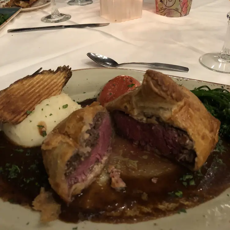 Photo credit: opentable