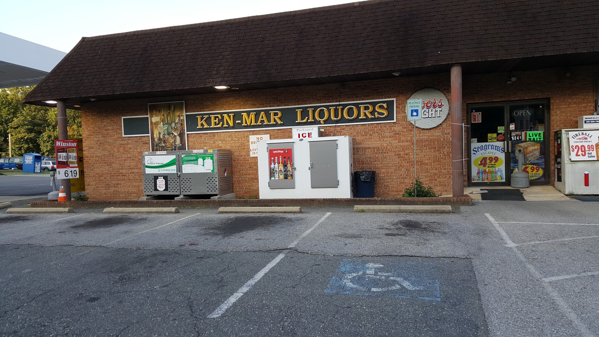 Kenmar Liquor and Gas