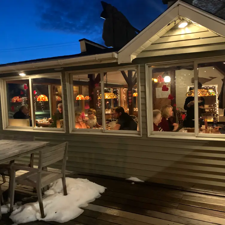 Photo credit: opentable