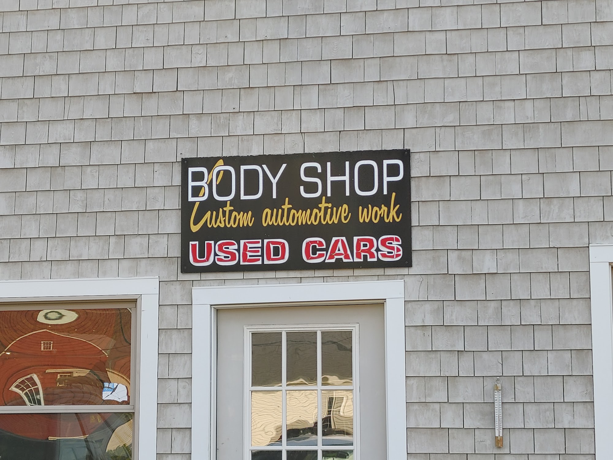 Ronny's Auto Body Shop