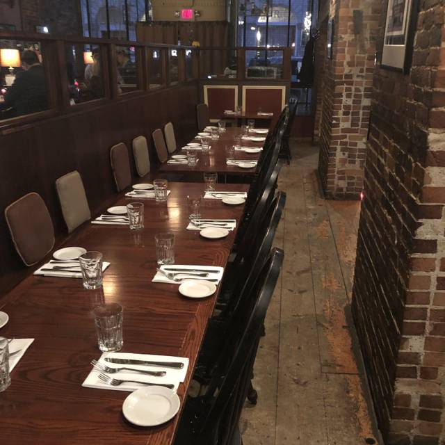 Photo credit: opentable