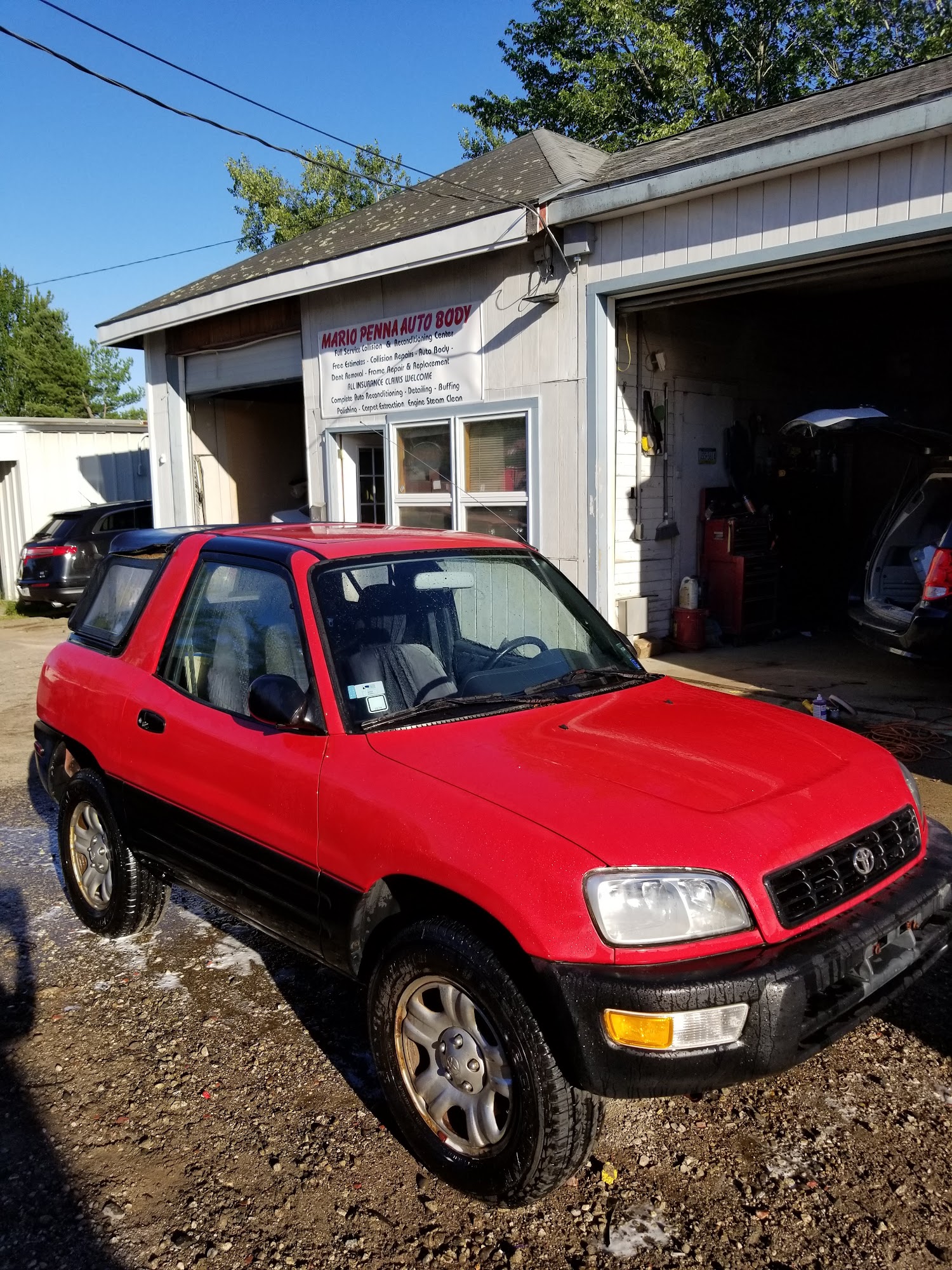 Mario Pena Auto Body