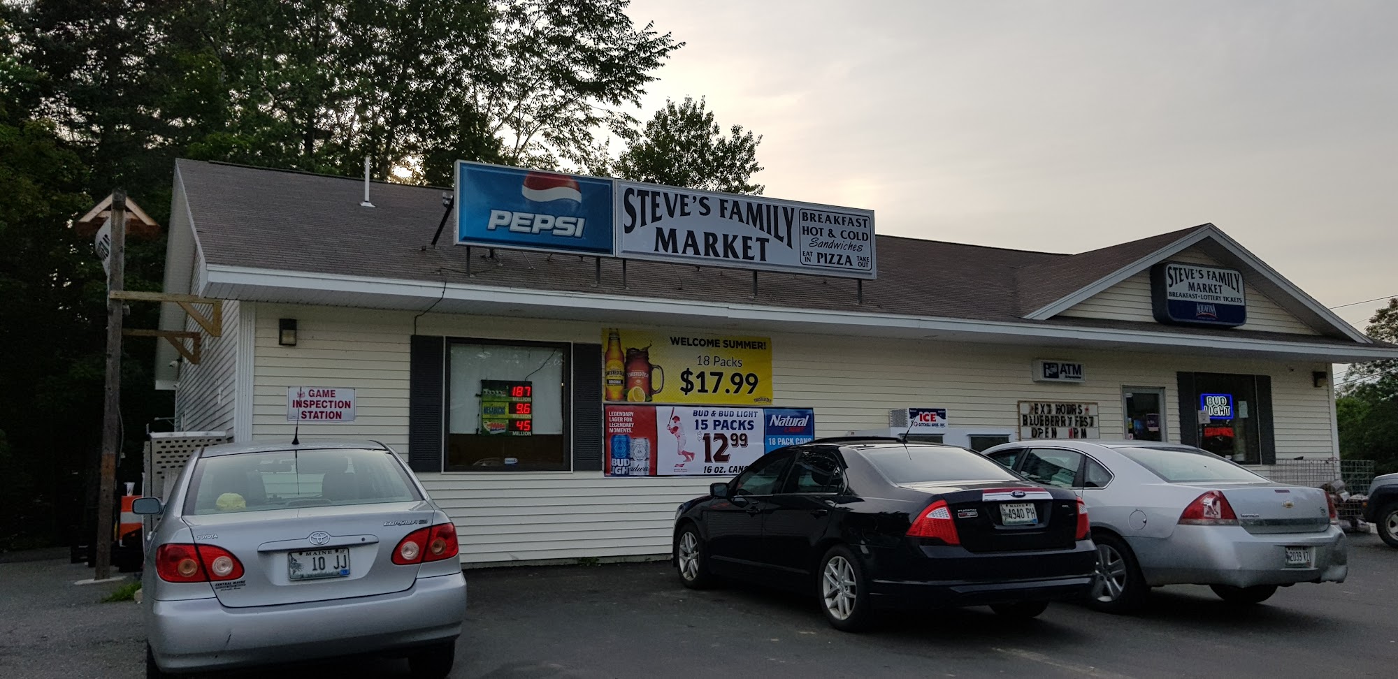 STEVE'S FAMILY MARKET Wilton ME Hours, Directions, Reviews Loc8NearMe