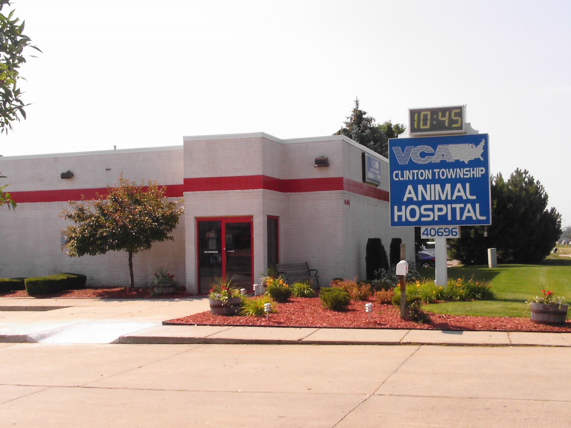 VCA Clinton Township Animal Hospital
