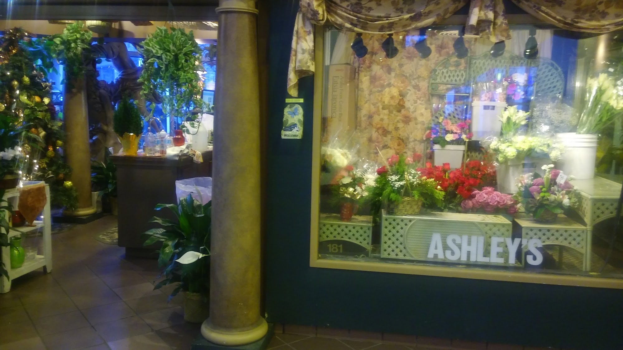 Ashley's Detroit Flowers