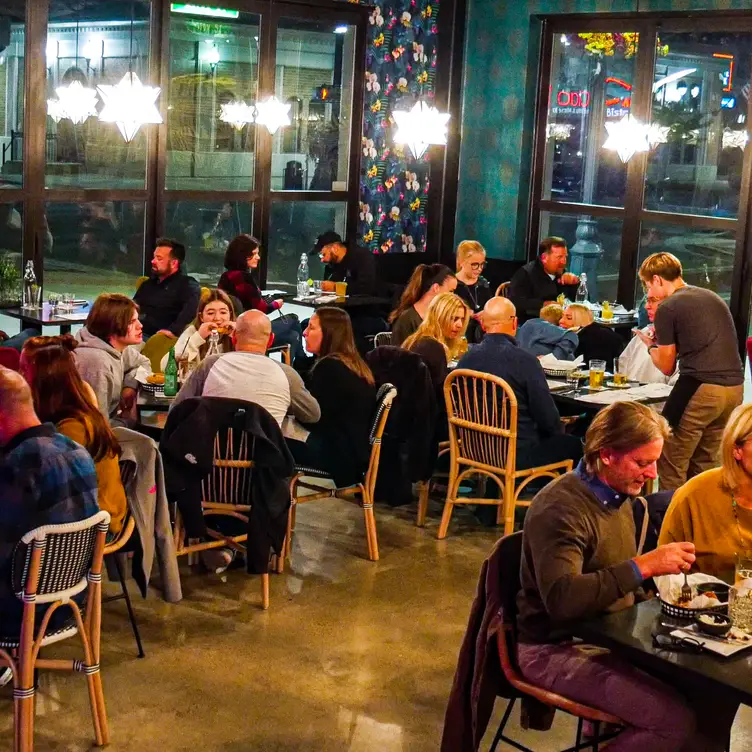 Photo credit: opentable