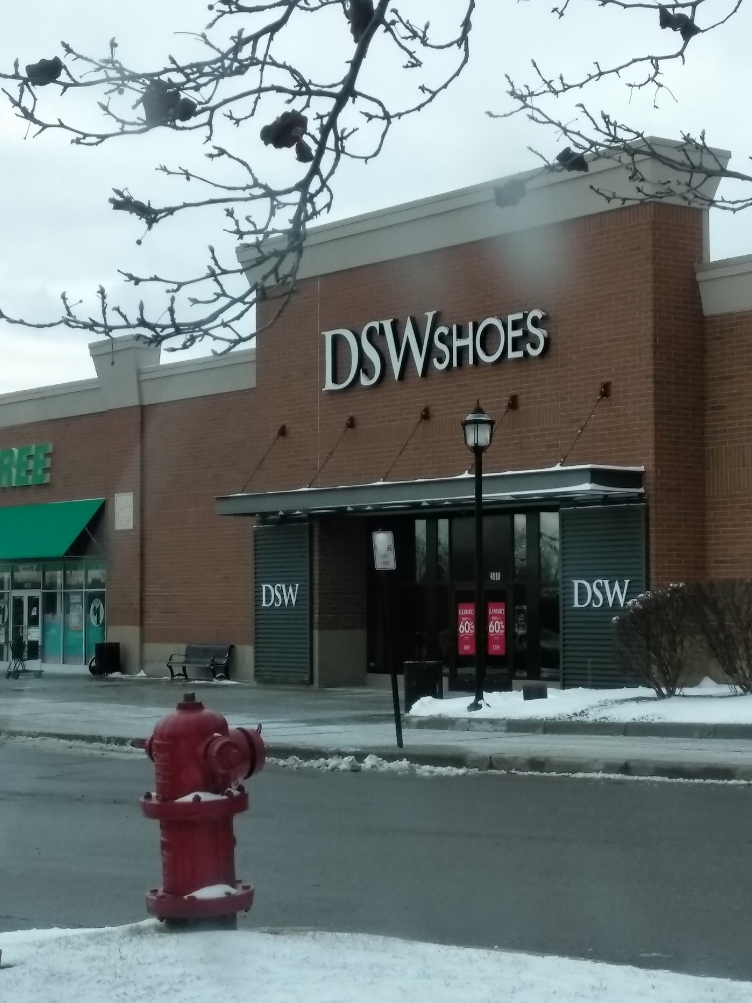 DSW Designer Shoe Warehouse