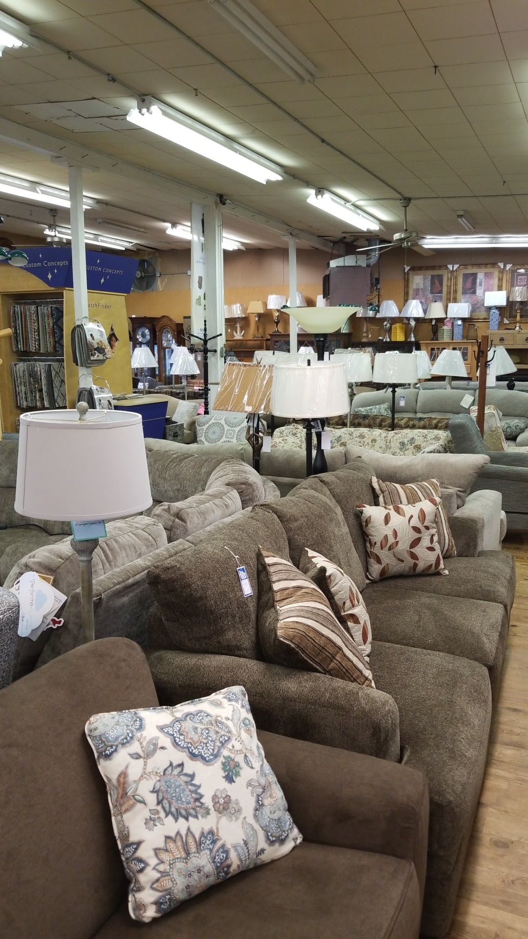 Kelly's Furniture Store