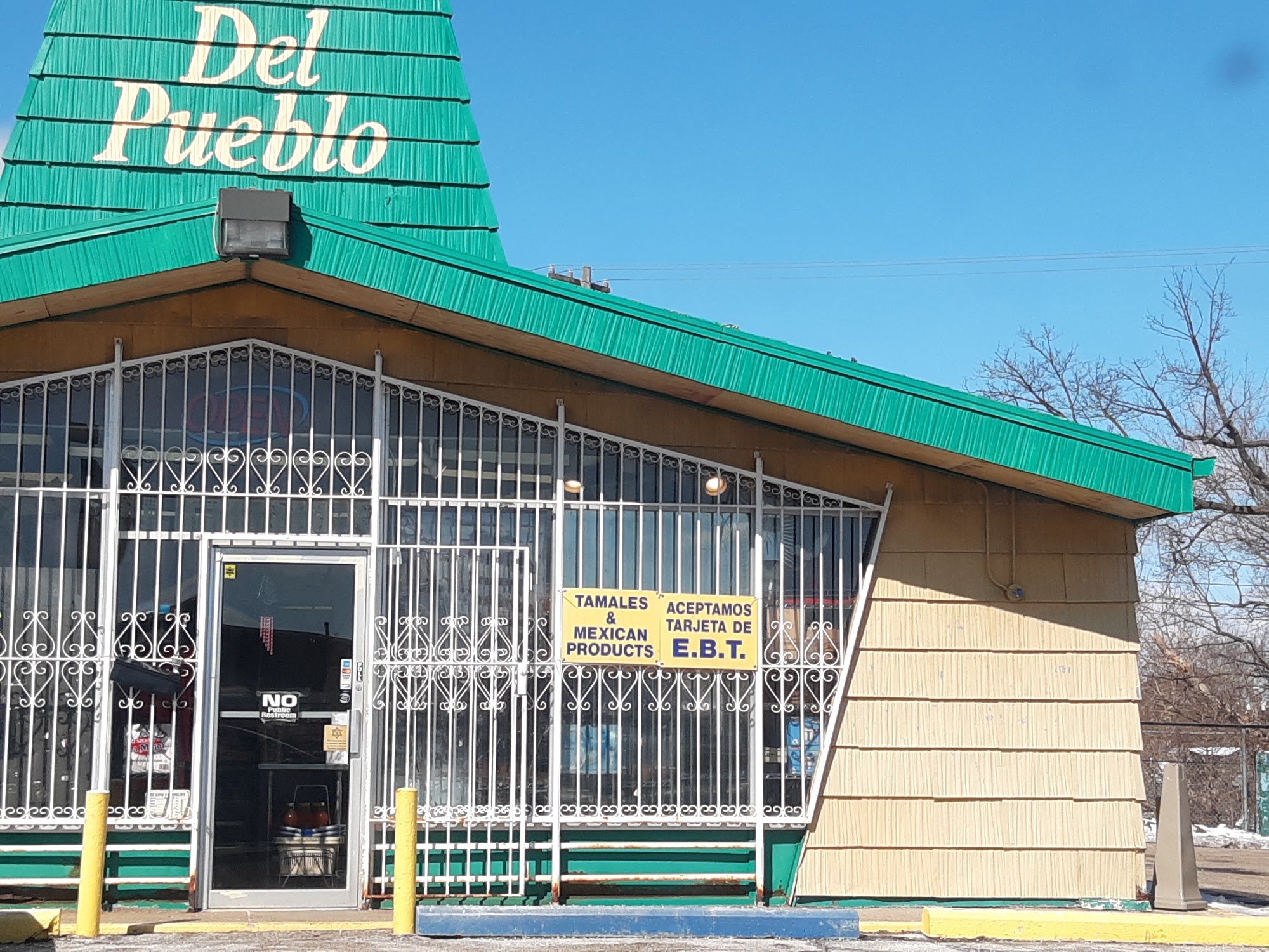 Del Pueblo Tortillas & Grocery