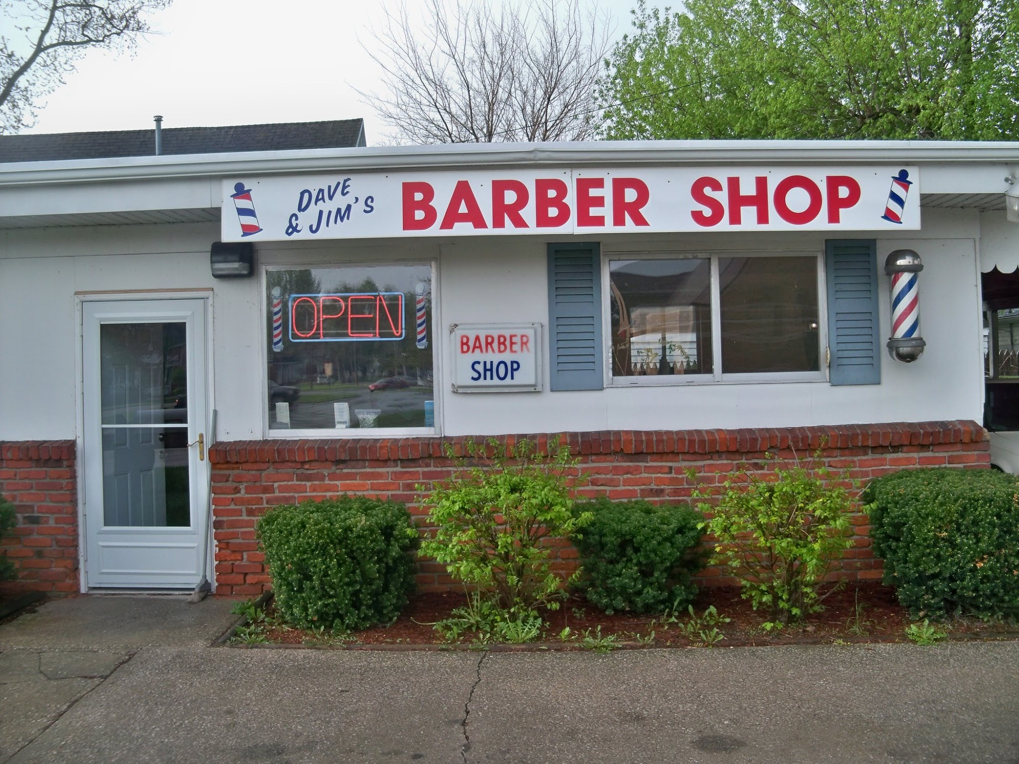 Dave & Jim's Barber Shop