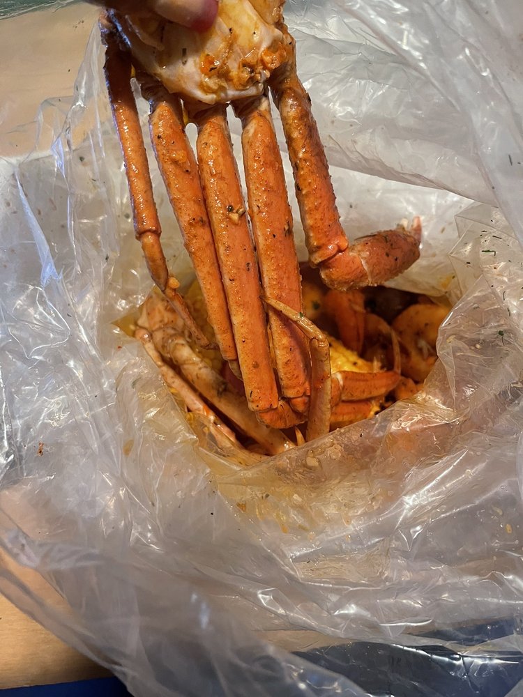 Crab Hut Seafood Restaurant