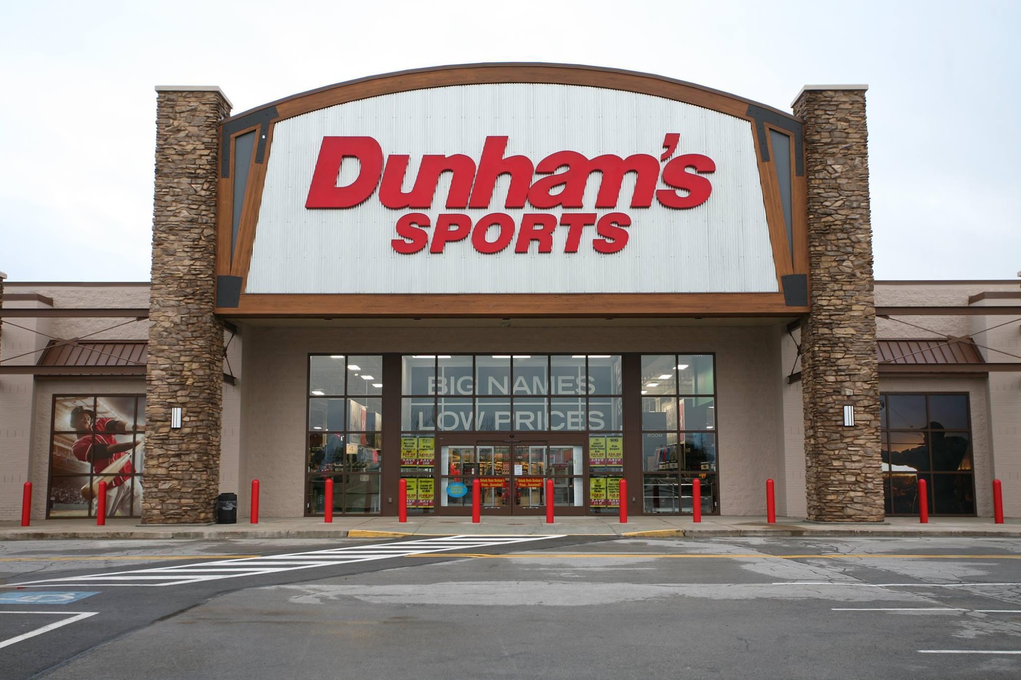 Dunham's Sports