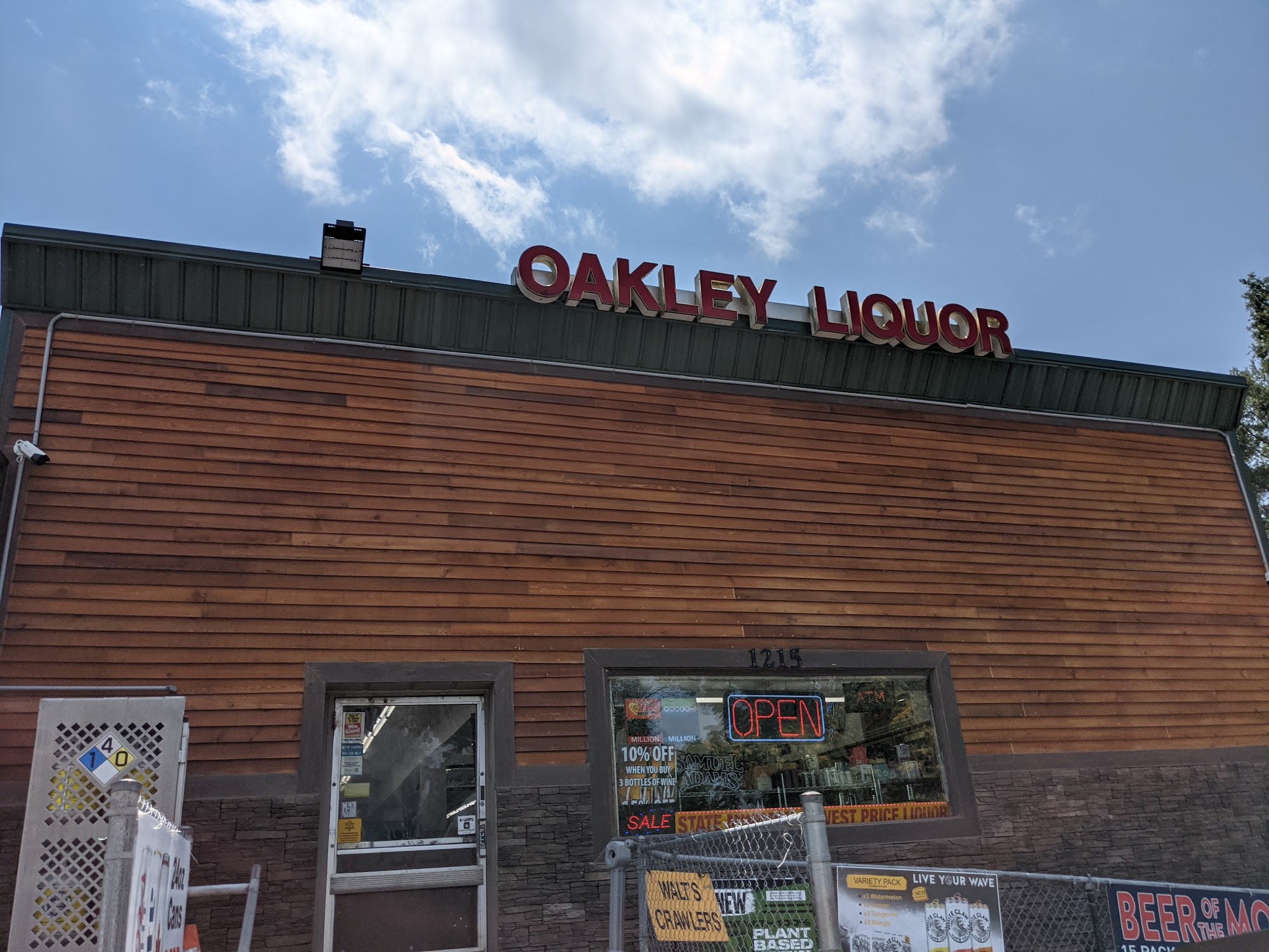 Oakley Liquor & Deli